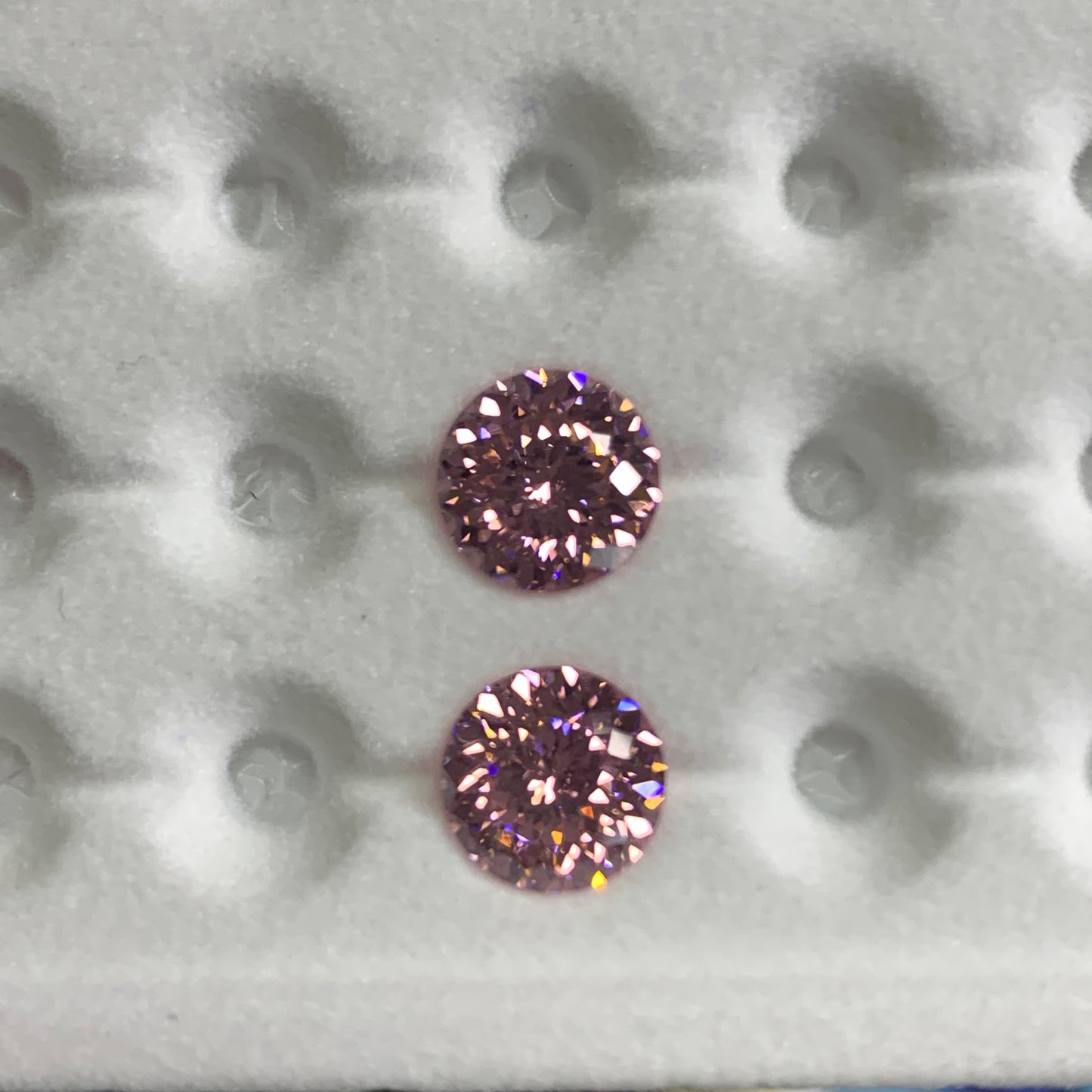 8mm Cubic Zircon Gemstone