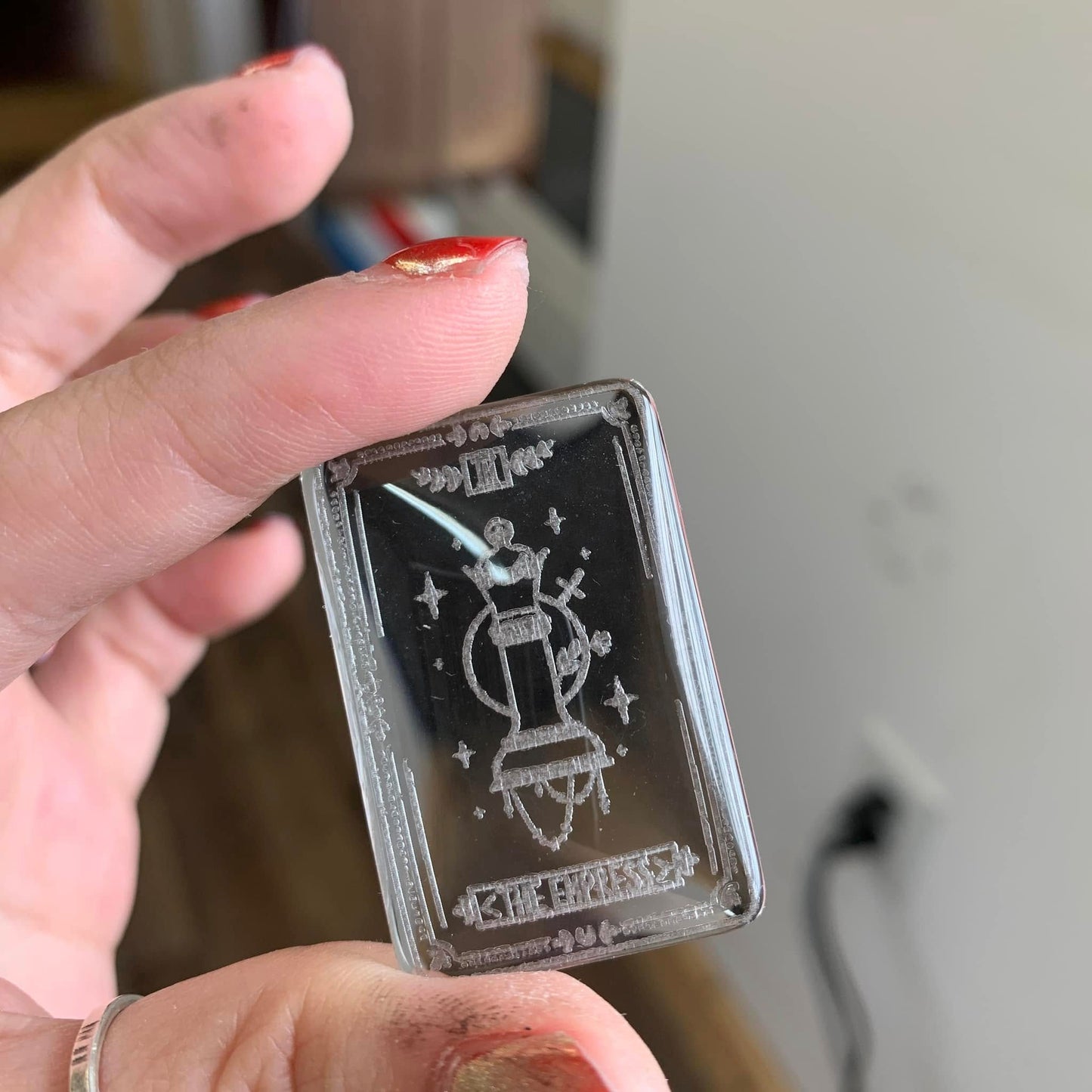 Engraved Glass Cab - Made to order - Tarot ( Version 1 )