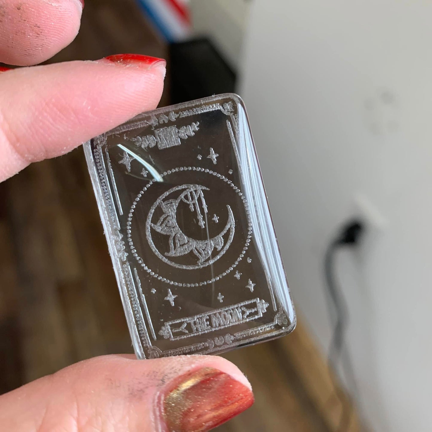 Engraved Glass Cab - Made to order - Tarot ( Version 1 )