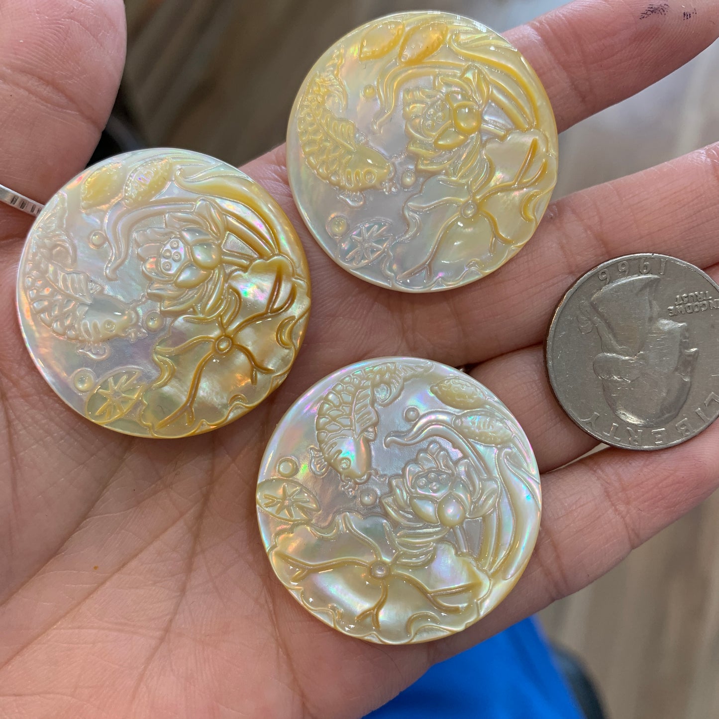IN STOCK - Mother of Pearl - Chinese designs - Cabochon