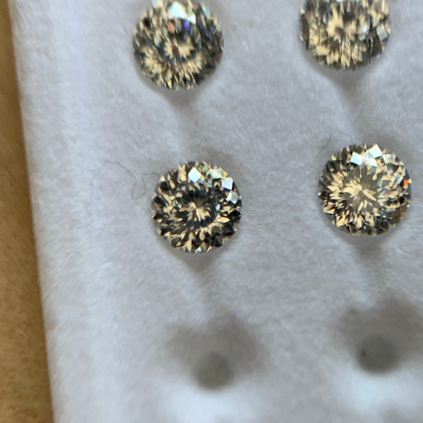 6mm Bird Nest Cut CZ