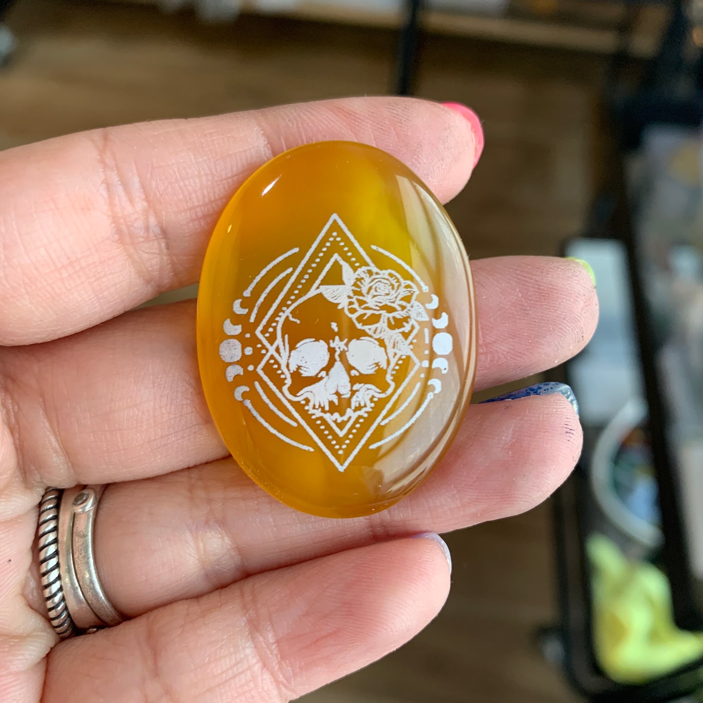 Engraved Onyx Cabochon