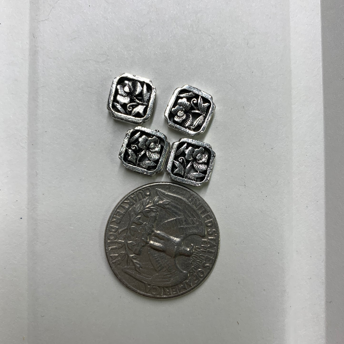 Tibetan Silver Charm / Bead (TS040)