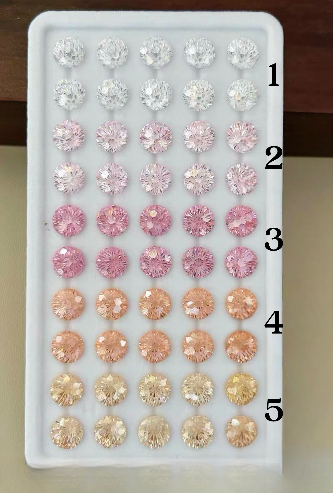 *PRE-ORDER* Snowflake 8mm CZ Gemstone