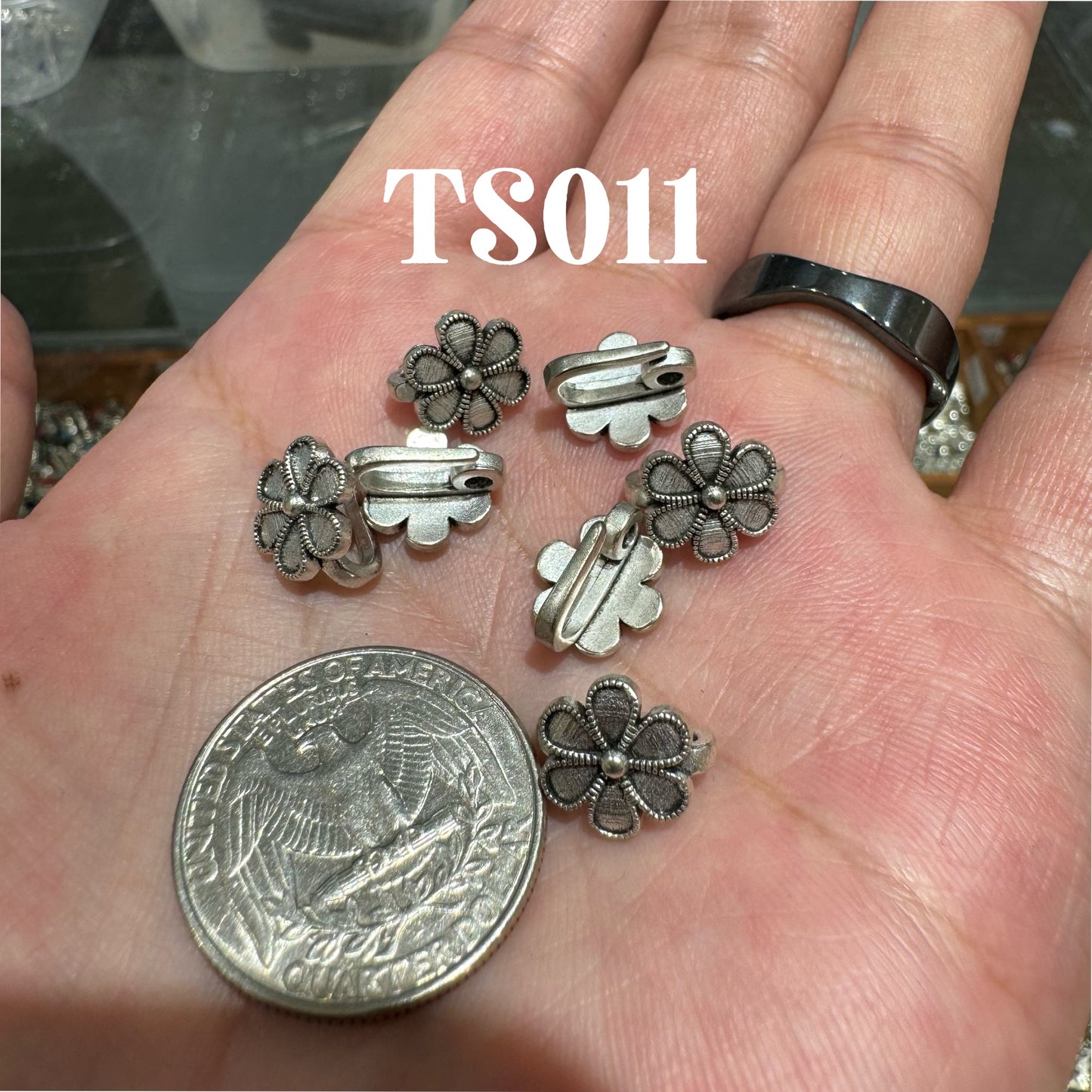 Tibetan Silver Charm / Bead (TS011)
