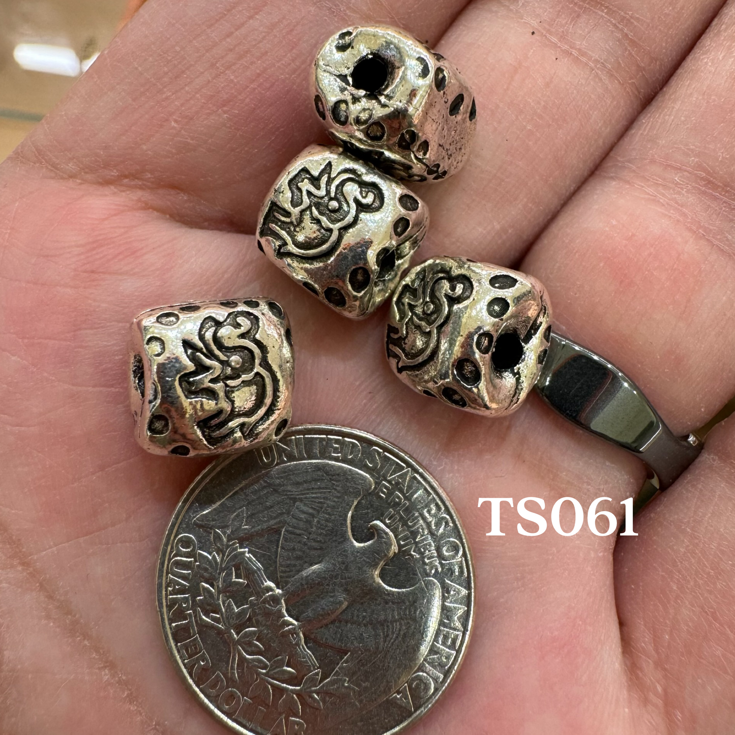 Tibetan Silver Charm / Bead (TS061)