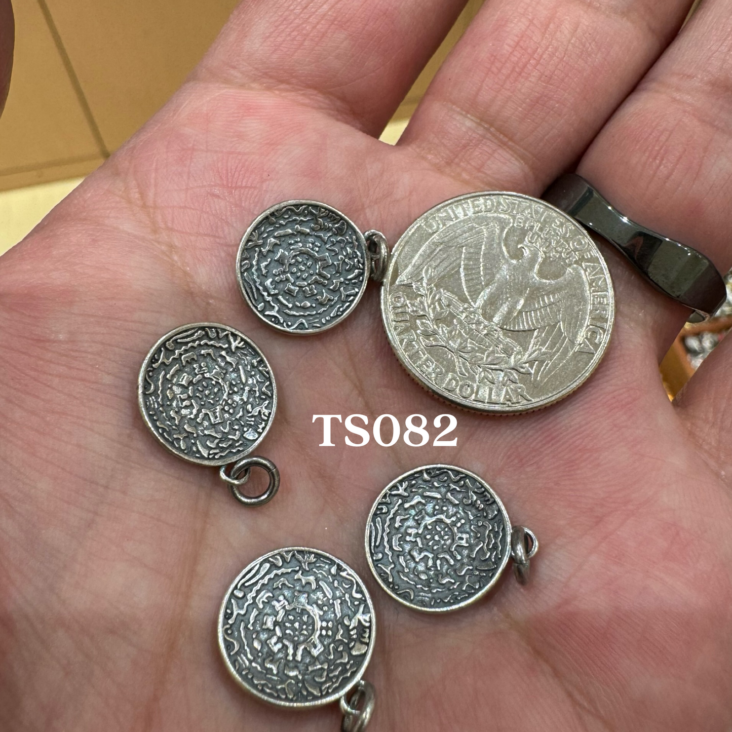 Tibetan Silver Charm / Bead (TS082)
