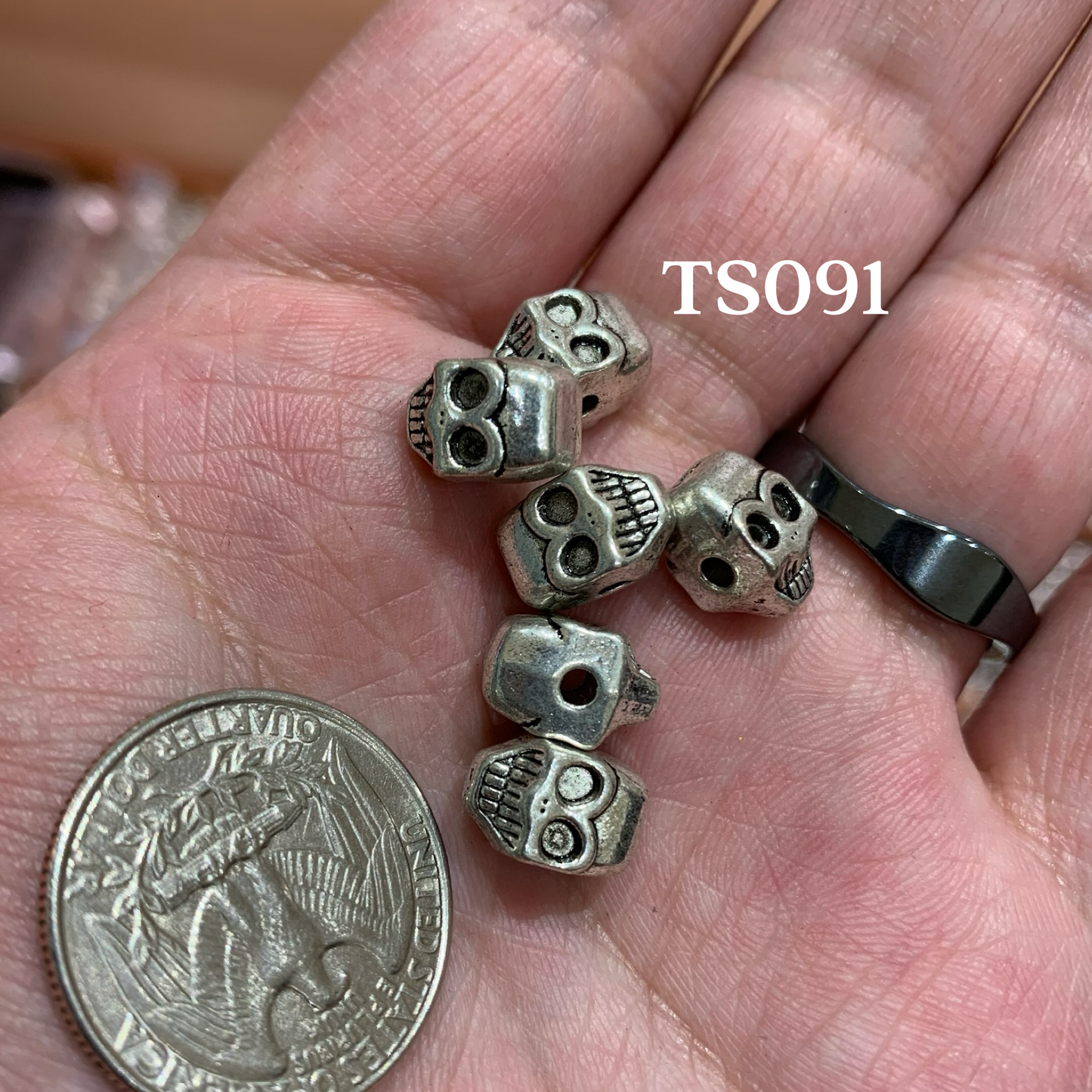 Tibetan Silver Charm / Bead (TS091)