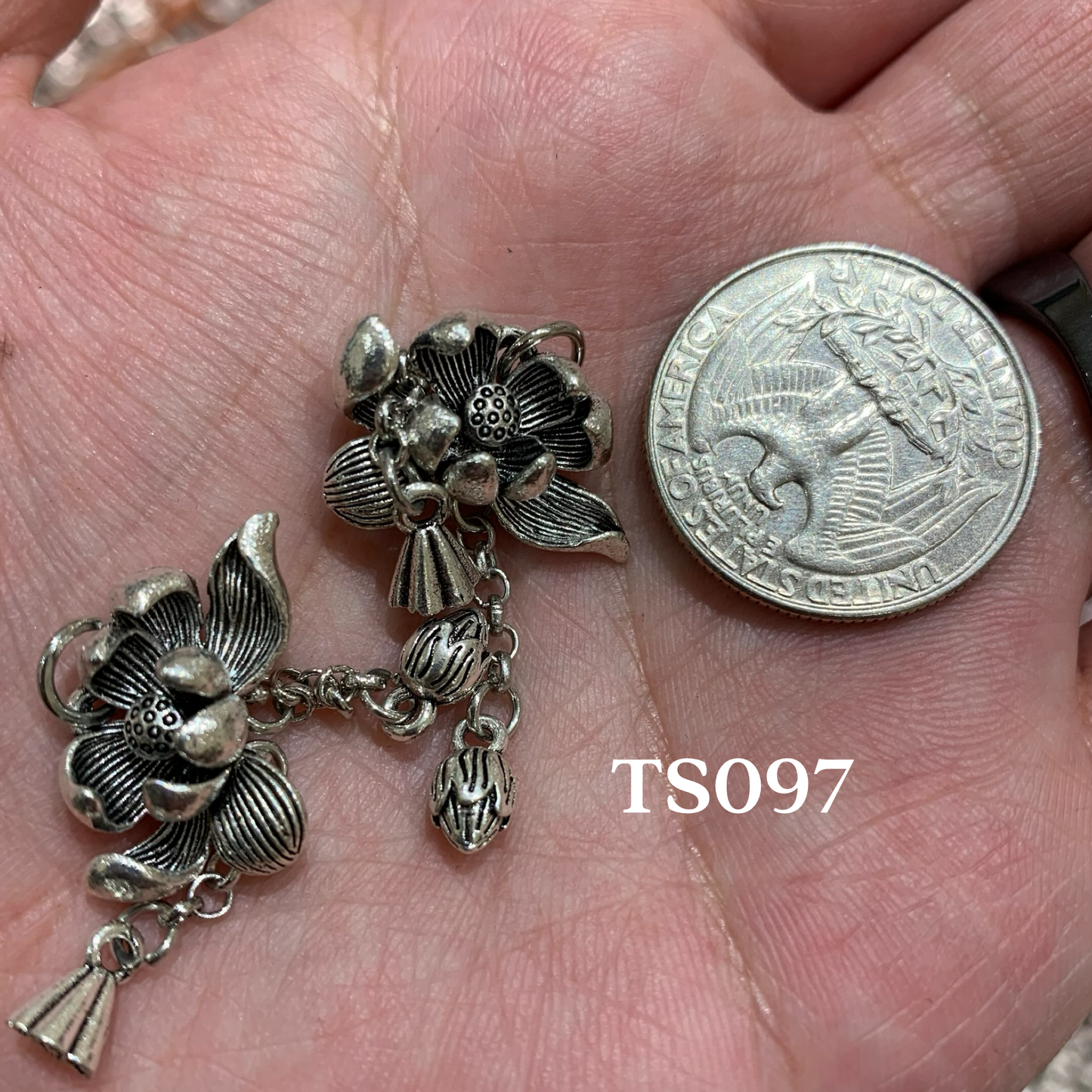 Tibetan Silver Charm / Bead (TS097)
