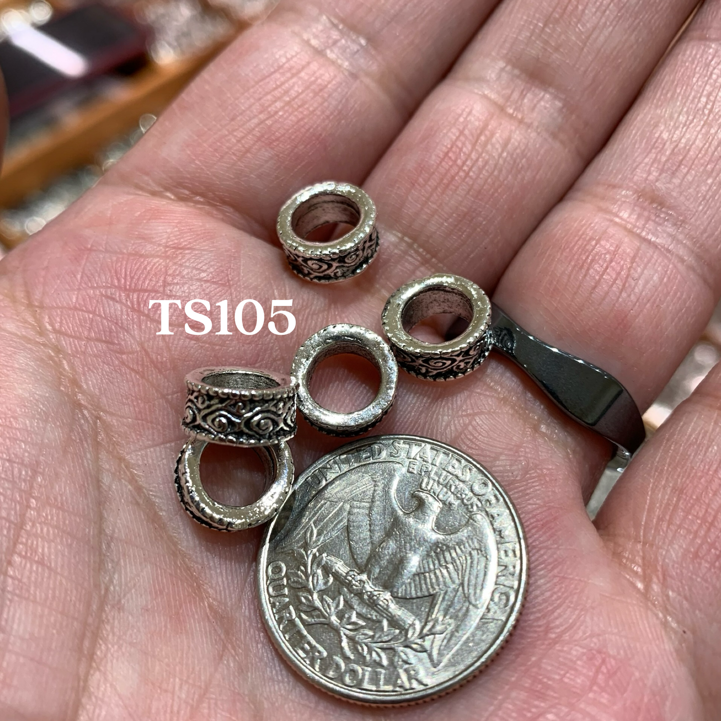 Tibetan Silver Charm / Bead (TS105)