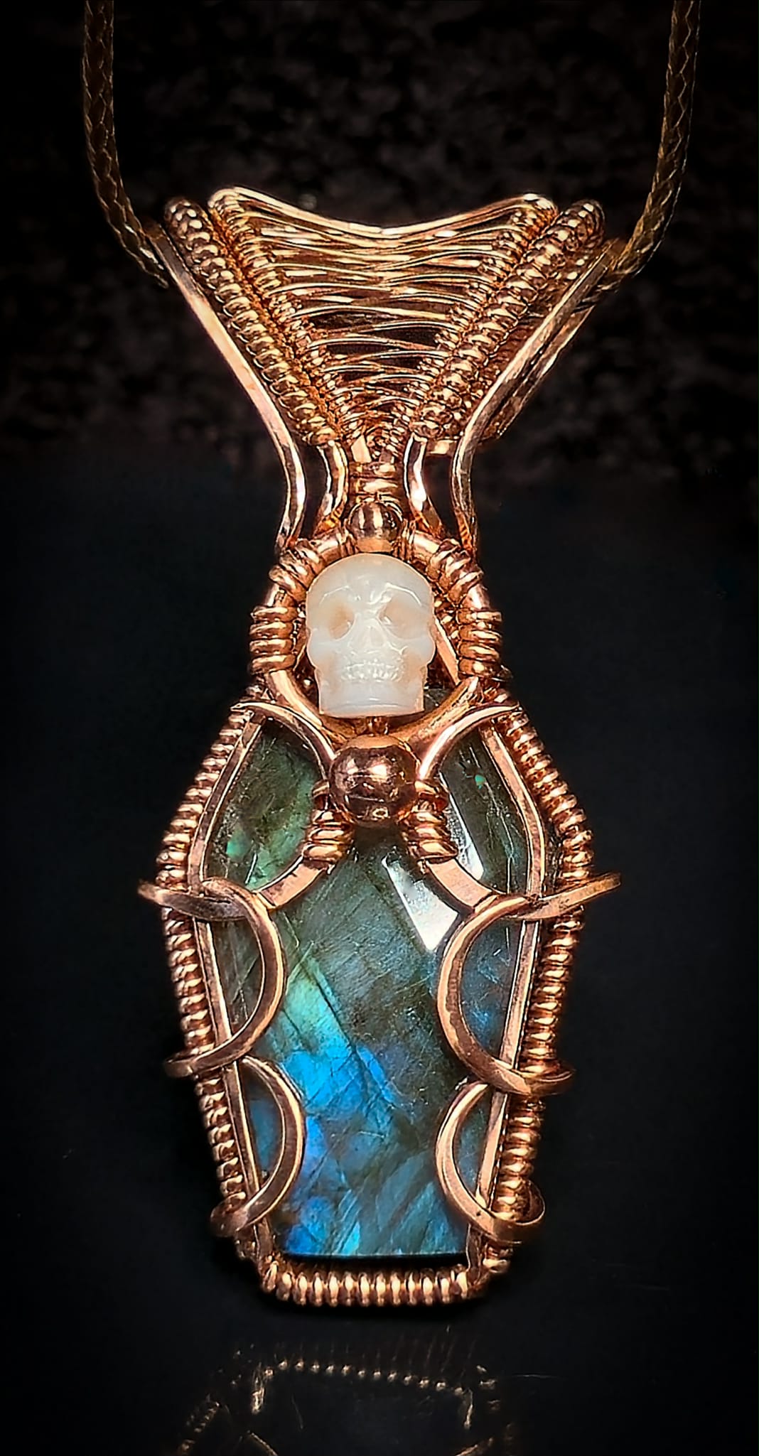 Pearl Skull Bead - Pearl - Loose bead - Skull