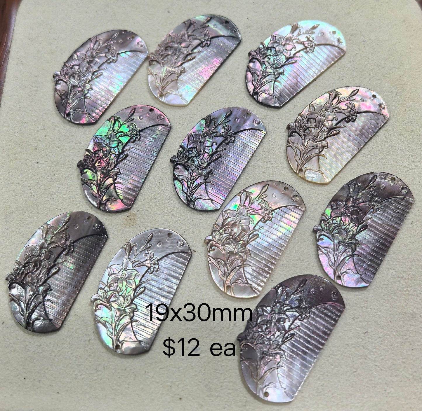 OVERSEAS ORDER - MOP Comb 19x30mm