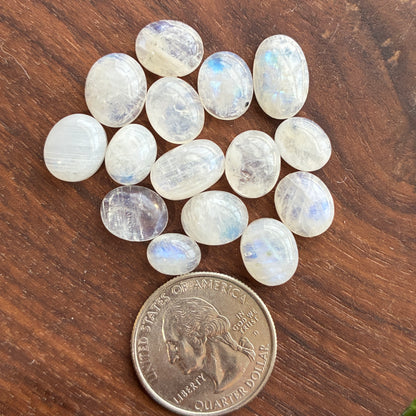 Moonstone - Small Cabochon - Oval - Round