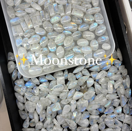 LIVE - Moonstone