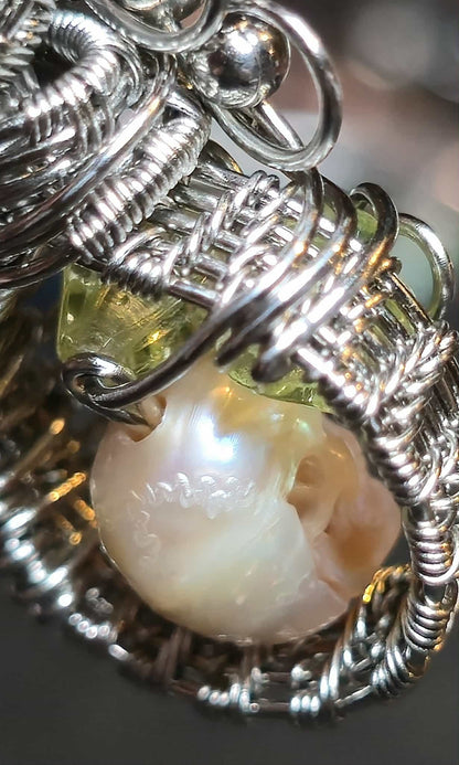 Pearl Skull Bead - Pearl - Loose bead - Skull