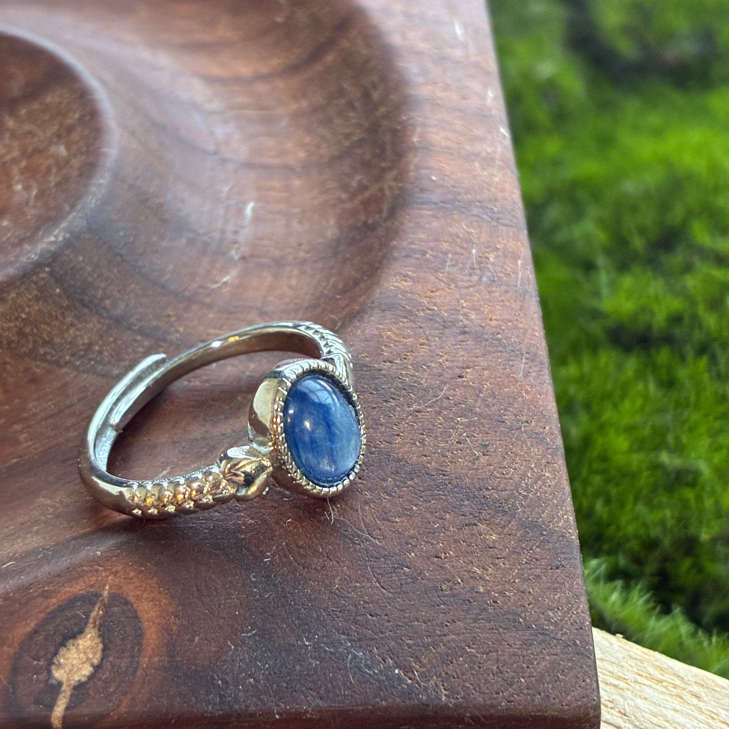 925 Adjustable Ring - Tanzanite - Lapis - Moonstone - Copper Rutile - Garden Quartz - Rainbow Tourmaline - Garnet - Diamond Quartz - Fluorite - Amethyst - Kyanite - Golden Rutile