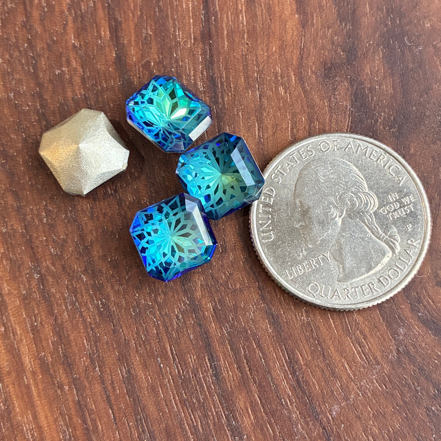 Glass - Laser facets - Round - Priness cut - Cushion - Multicolor - 10mm