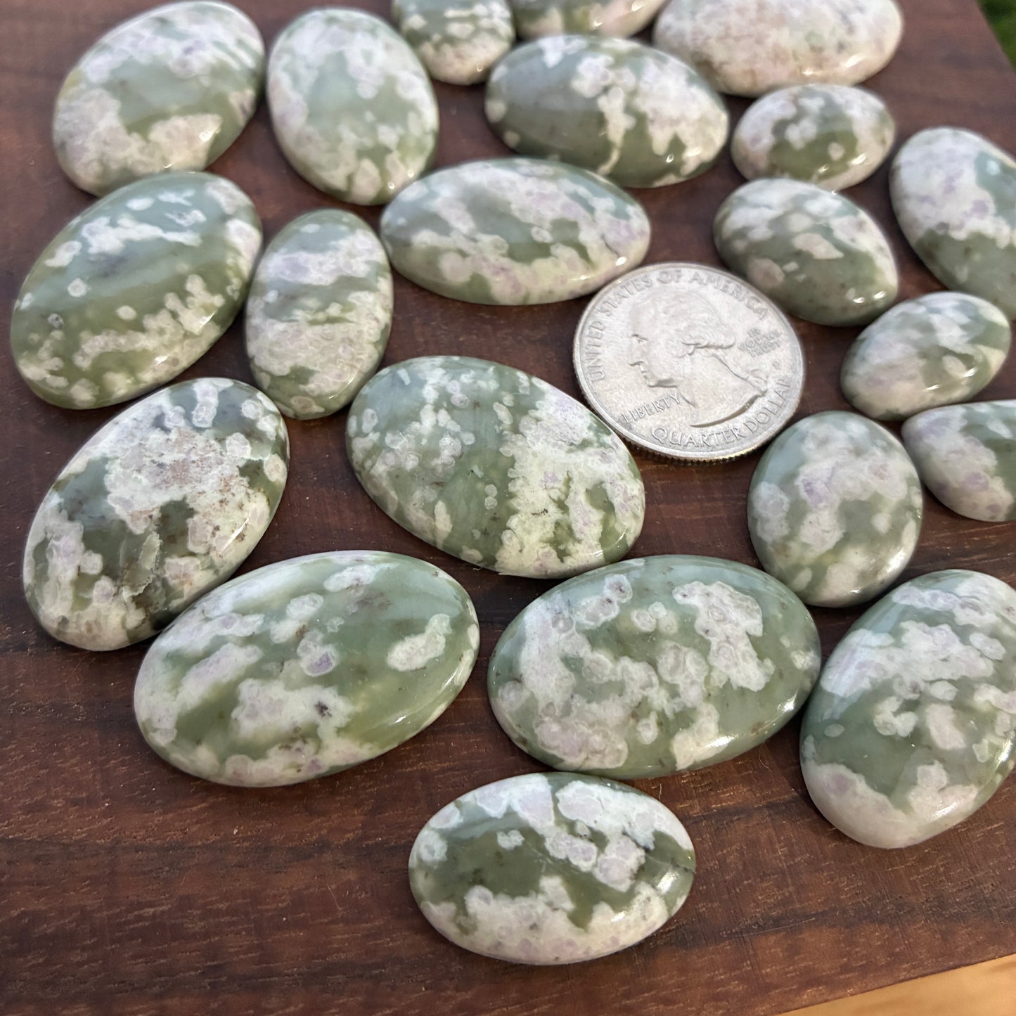 Peach Jade Cabochon - Oval - Ring Size