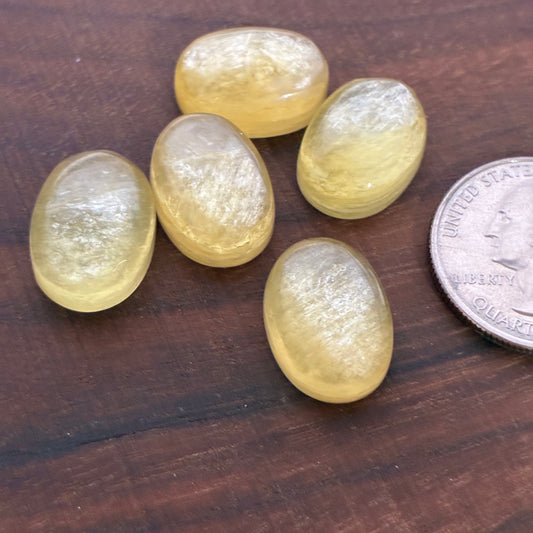 Yellow Mica - Cabochon - Oval