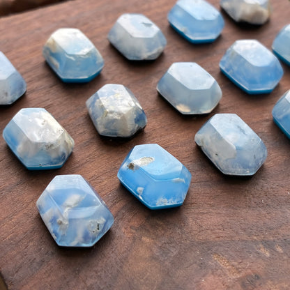 Plum Agate Aurora Doublet - Cabochon - Ring Size