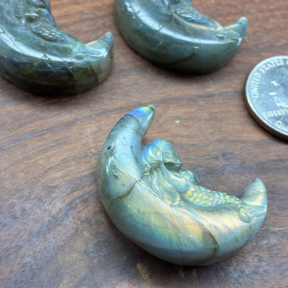 Labradorite Carving - Mermaid Moon - Flatback