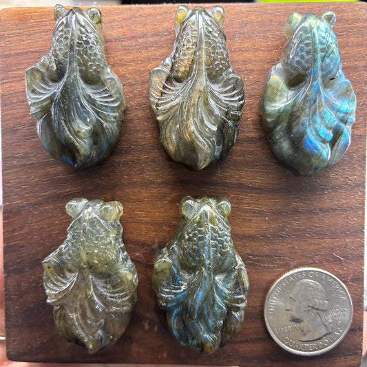 Labradorite Carving - Goldfish - Flatback
