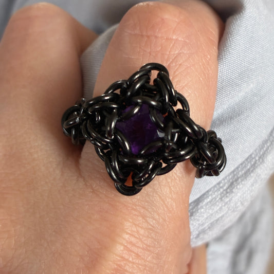 Stainless Steel Chainmail Ring (Amethyst)