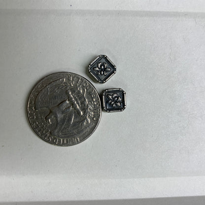 Tibetan Silver Charm / Bead (TS075)