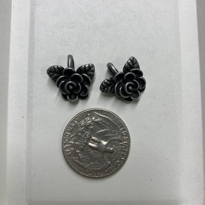 Tibetan Silver Charm / Bead (TS084)