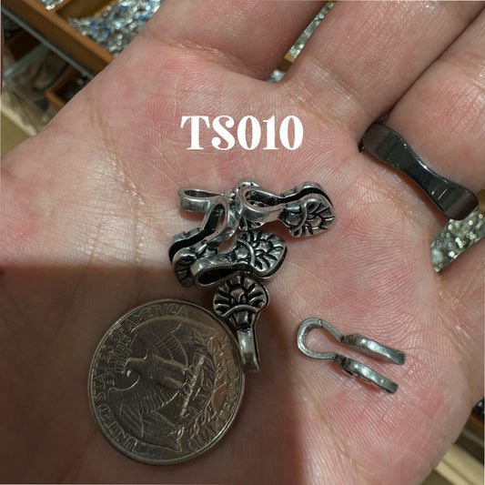 Tibetan Silver Charm / Bead (TS010)