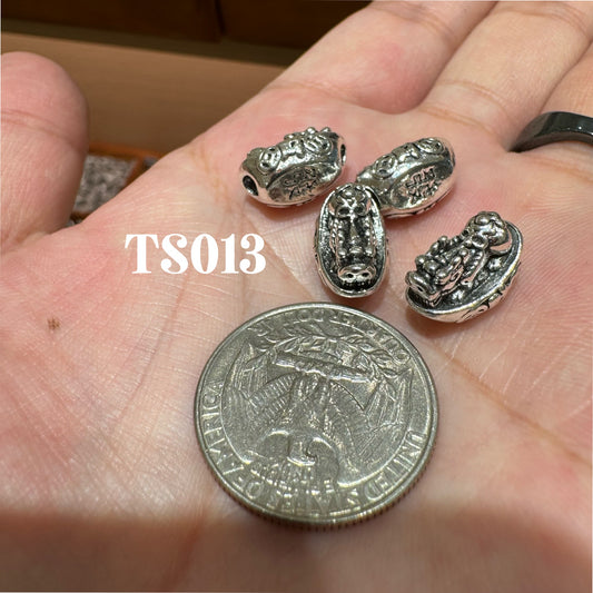 Tibetan Silver Charm / Bead (TS013)
