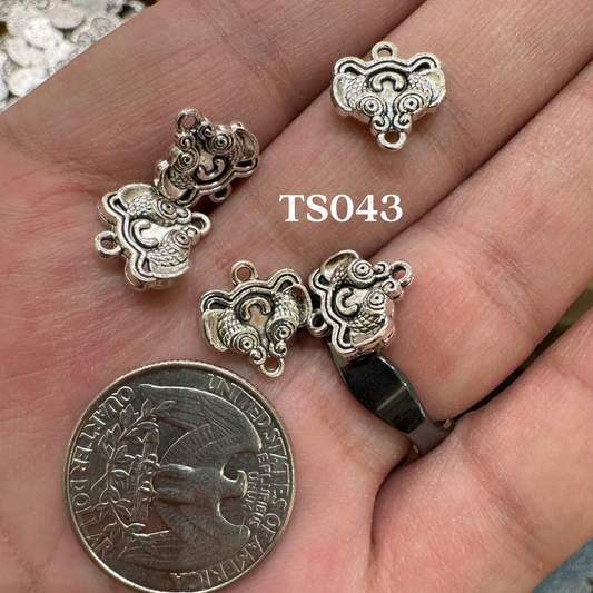 Tibetan Silver Charm / Bead (TS043)