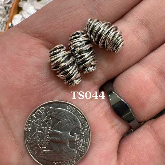 Tibetan Silver Charm / Bead (TS044)
