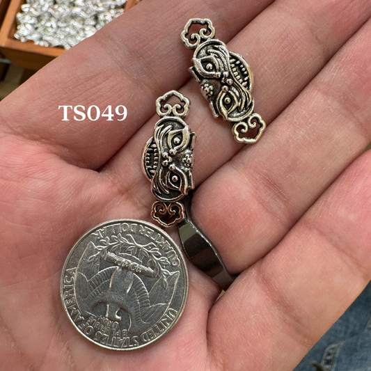 Tibetan Silver Charm / Bead (TS049)