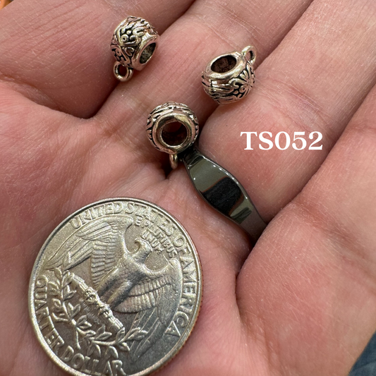 Tibetan Silver Charm / Bead (TS052)