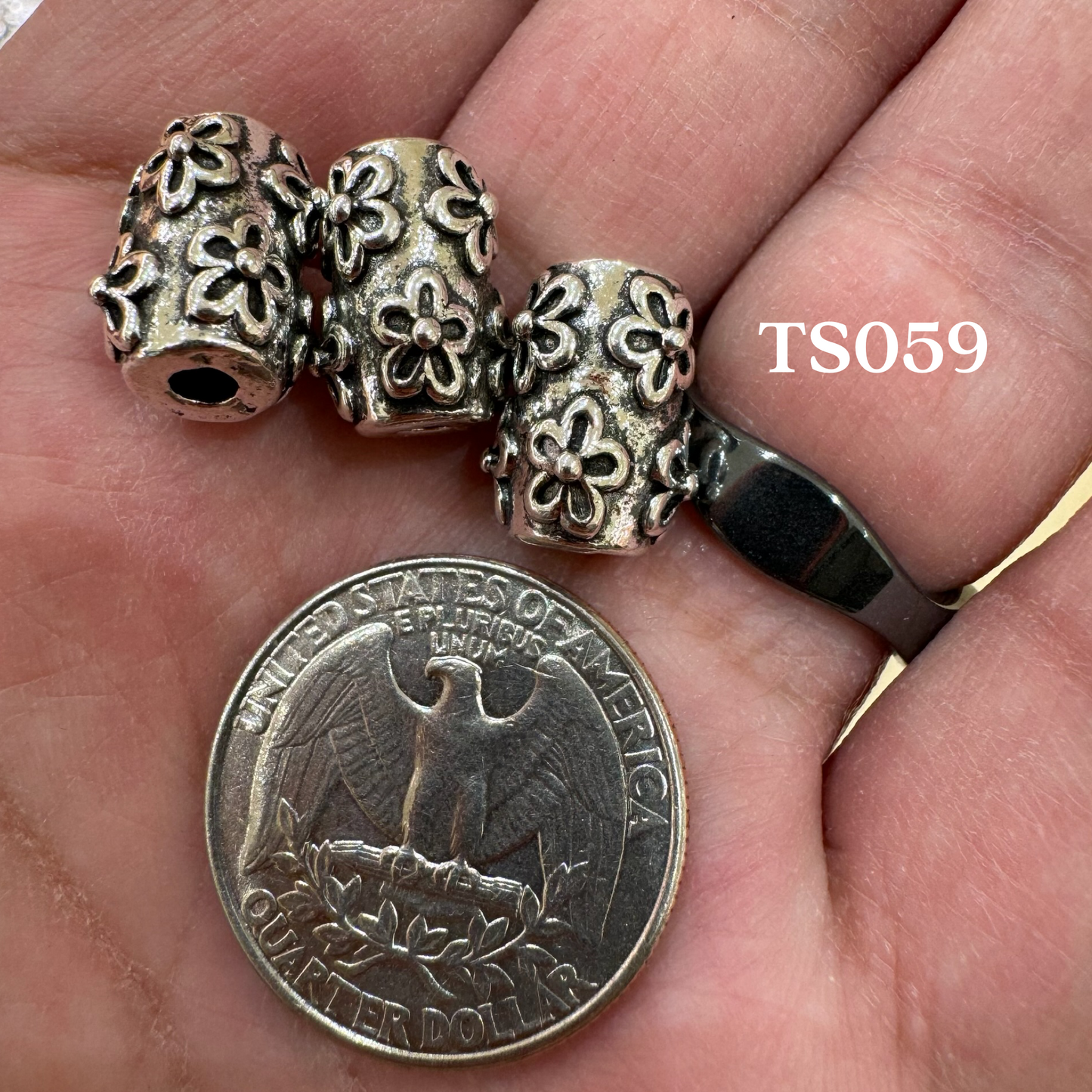 Tibetan Silver Charm / Bead (TS059)