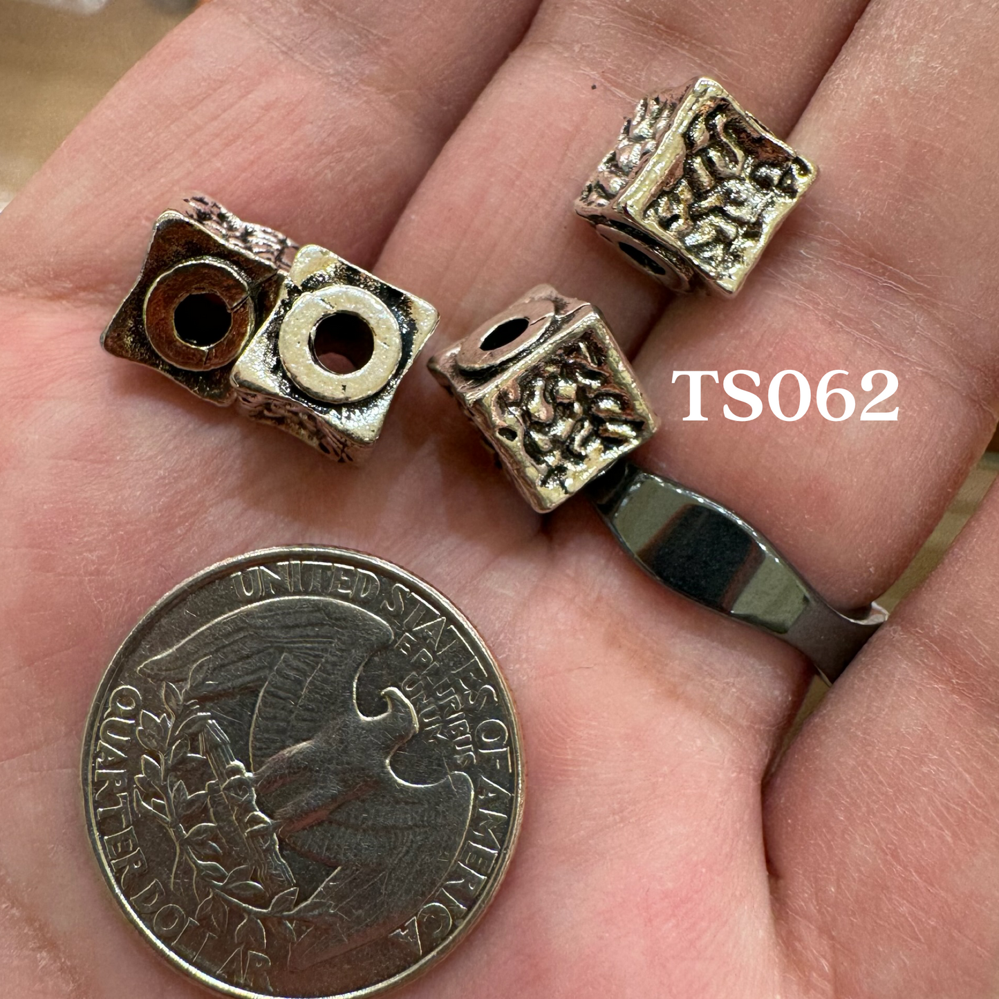 Tibetan Silver Charm / Bead (TS062)