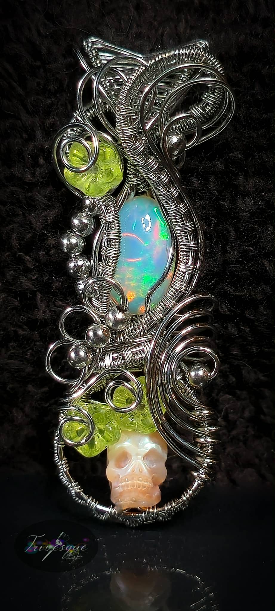 Pearl Skull Bead - Pearl - Loose bead - Skull