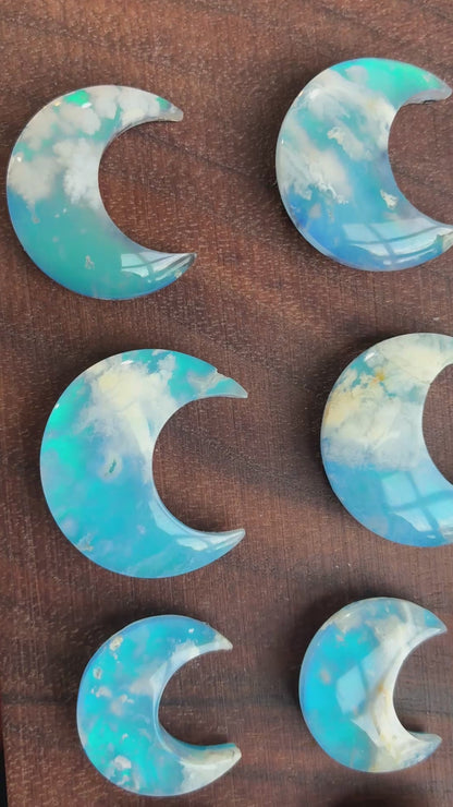 Moon - Plum Agate Aurora Doublet - Cabochon