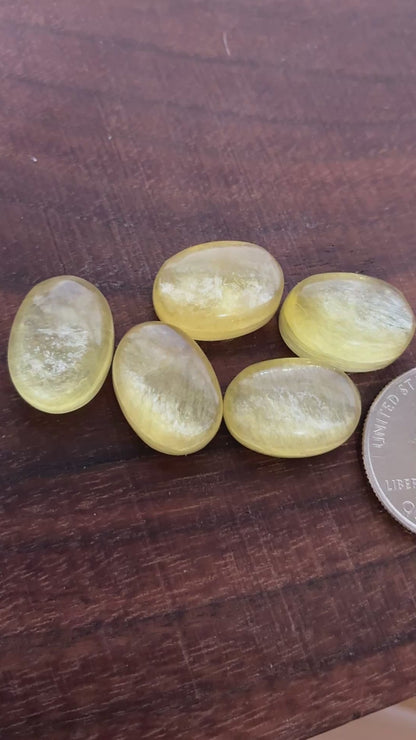 Yellow Mica - Cabochon - Oval